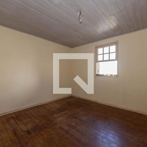 Casa à venda com 70m², 2 quartos e sem vaga Casa à venda com 70m², 2 quartos e sem vagaQuarto 1