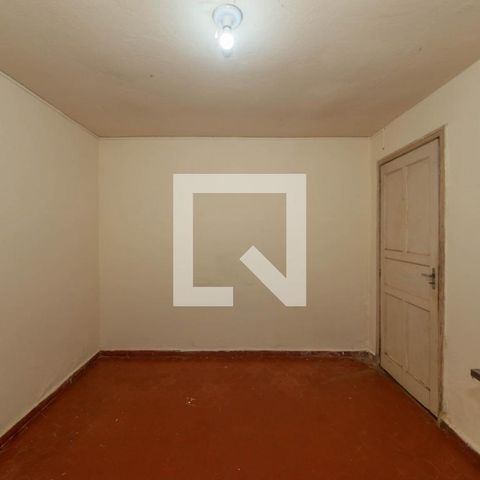 Casa à venda com 70m², 2 quartos e sem vaga Casa à venda com 70m², 2 quartos e sem vagaCozinha