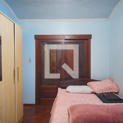Casa à venda com 450m², 4 quartos e 3 vagas Casa à venda com 450m², 4 quartos e 3 vagasSuíte 4
