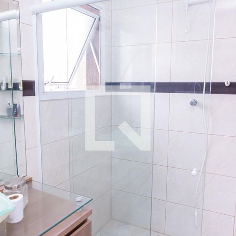 Casa à venda com 180m², 3 quartos e 5 vagas Casa à venda com 180m², 3 quartos e 5 vagasBanheiro do Quarto 3
