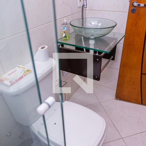 Casa à venda com 180m², 3 quartos e 5 vagas Casa à venda com 180m², 3 quartos e 5 vagasBanheiro do Quarto 1