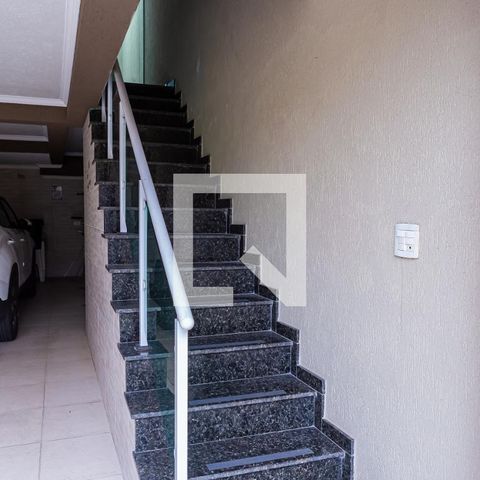 Casa à venda com 180m², 3 quartos e 5 vagas Casa à venda com 180m², 3 quartos e 5 vagasGaragem