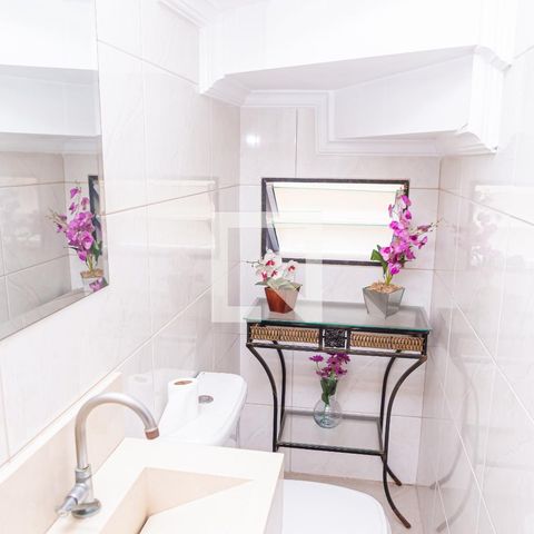 Casa à venda com 180m², 3 quartos e 5 vagas Casa à venda com 180m², 3 quartos e 5 vagasLavabo