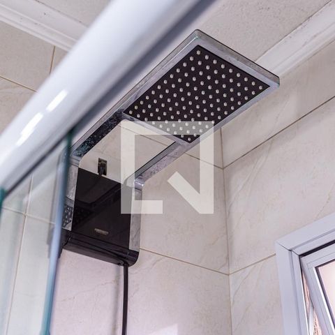 Casa à venda com 180m², 3 quartos e 5 vagas Casa à venda com 180m², 3 quartos e 5 vagasBanheiro do Quarto 2