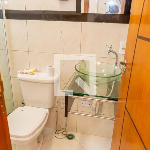 Casa à venda com 180m², 3 quartos e 5 vagas Casa à venda com 180m², 3 quartos e 5 vagasBanheiro do Quarto 1