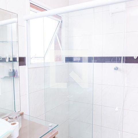 Casa à venda com 180m², 3 quartos e 5 vagas Casa à venda com 180m², 3 quartos e 5 vagasBanheiro do Quarto 3