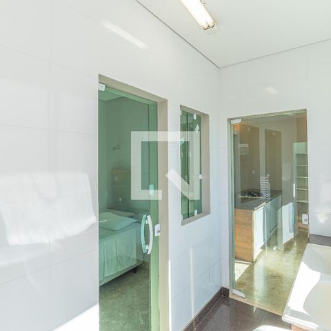 Casa à venda com 280m², 3 quartos e 4 vagasÁrea de Serviço