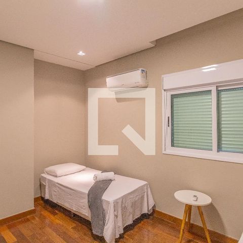 Casa à venda com 280m², 3 quartos e 4 vagasQuarto 2