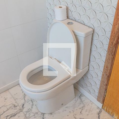 Casa à venda com 280m², 3 quartos e 4 vagasBanheiro da Suite