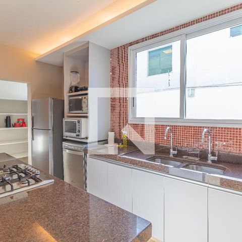 Casa à venda com 280m², 3 quartos e 4 vagasCozinha