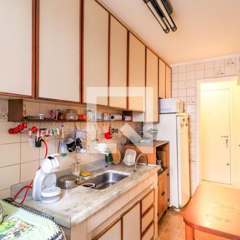 Apartamento à venda com 42m², 1 quarto e 1 vaga Apartamento à venda com 42m², 1 quarto e 1 vagaCozinha