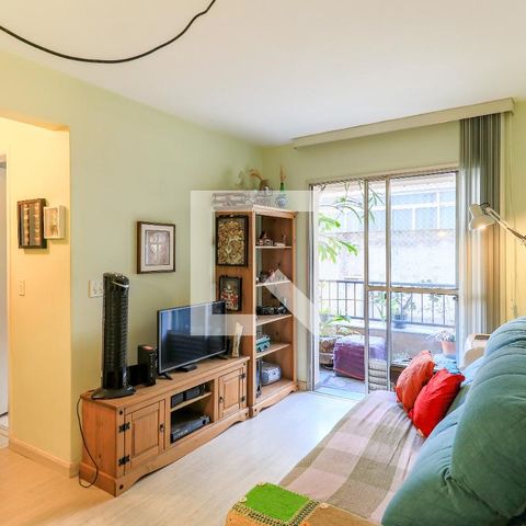 Apartamento à venda com 42m², 1 quarto e 1 vaga Apartamento à venda com 42m², 1 quarto e 1 vagaSala