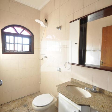 Casa à venda com 360m², 4 quartos e sem vagaBanheiro da Suíte 2