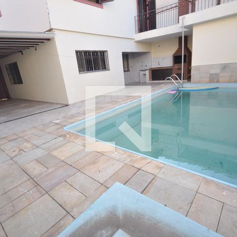 Casa à venda com 360m², 4 quartos e sem vagaPiscina