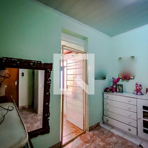 Casa à venda com 70m², 4 quartos e 1 vagaQuarto 3