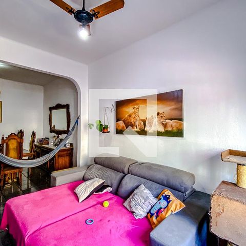 Casa à venda com 70m², 4 quartos e 1 vagaSala