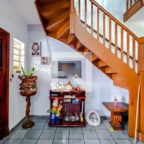 Casa à venda com 70m², 4 quartos e 1 vagaSala
