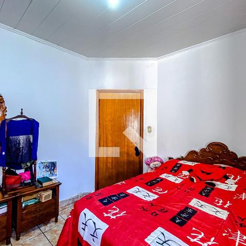 Casa à venda com 70m², 4 quartos e 1 vagaQuarto 2