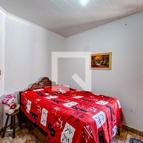 Casa à venda com 70m², 4 quartos e 1 vagaQuarto 2