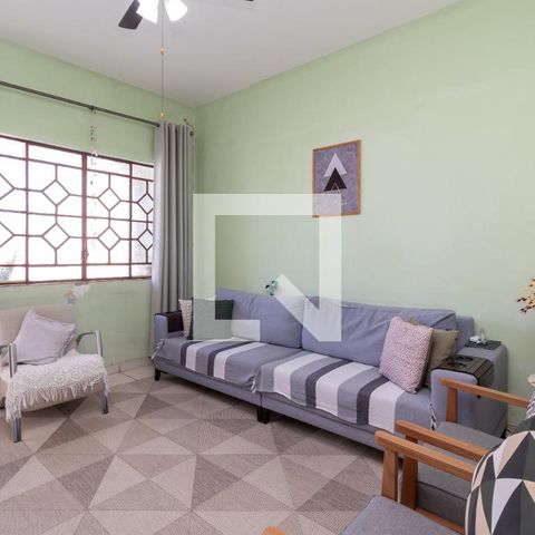 Casa à venda com 203m², 3 quartos e 2 vagasSala de Estar