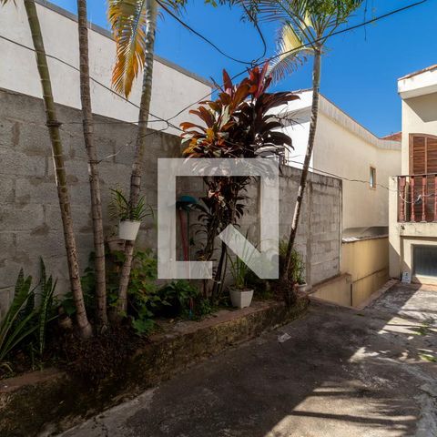 Casa à venda com 203m², 3 quartos e 2 vagasQuintal