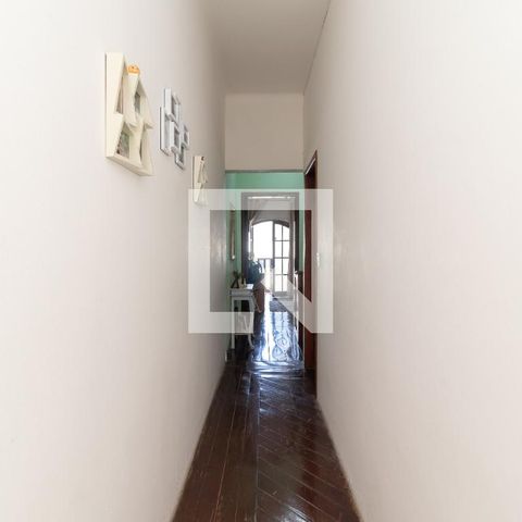 Casa à venda com 203m², 3 quartos e 2 vagasCorredor dos Quartos