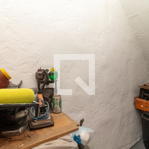 Casa à venda com 203m², 3 quartos e 2 vagasGaragem - Depósito