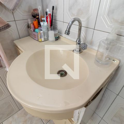 Casa à venda com 203m², 3 quartos e 2 vagasBanheiro da Suíte 3