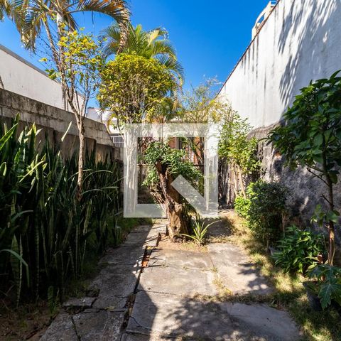 Casa à venda com 203m², 3 quartos e 2 vagasQuintal