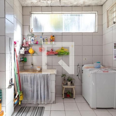 Casa à venda com 203m², 3 quartos e 2 vagasÁrea de Serviço