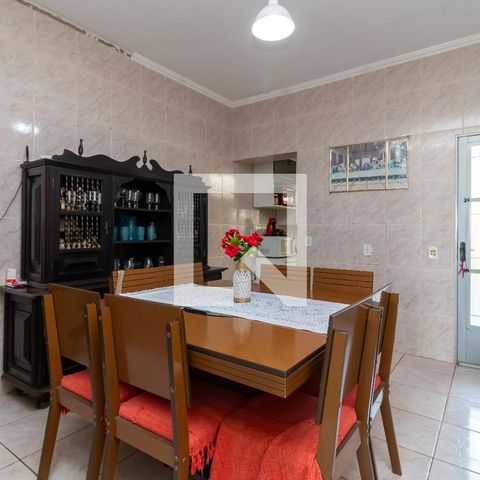 Casa à venda com 203m², 3 quartos e 2 vagasSala de Jantar