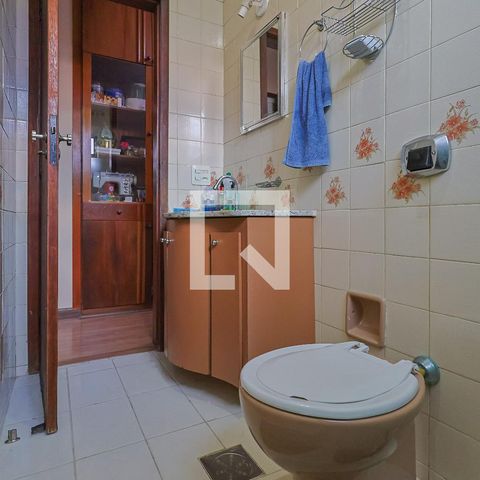 Apartamento à venda com 85m², 3 quartos e 2 vagas Apartamento à venda com 85m², 3 quartos e 2 vagasBanheiro