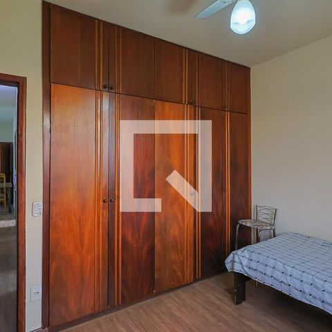 Apartamento à venda com 85m², 3 quartos e 2 vagas Apartamento à venda com 85m², 3 quartos e 2 vagasQuarto