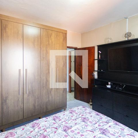 Casa à venda com 210m², 4 quartos e 1 vagaSuíte 2