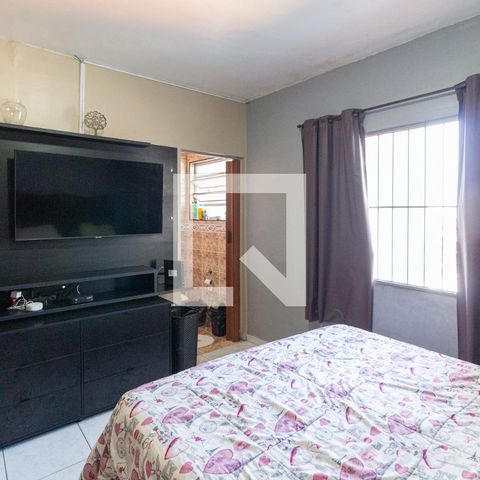 Casa à venda com 210m², 4 quartos e 1 vagaSuíte 2