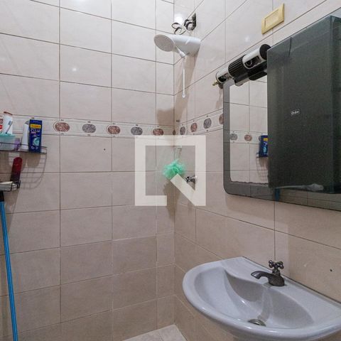 Casa à venda com 210m², 4 quartos e 1 vagaBanheiro 