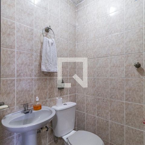 Casa à venda com 210m², 4 quartos e 1 vagaBanheiro de serviço
