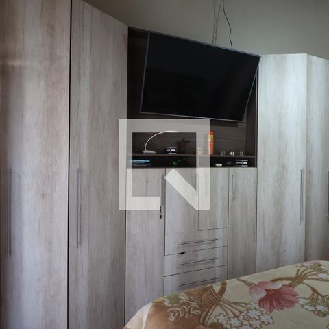 Casa à venda com 170m², 4 quartos e 2 vagasSuíte 2