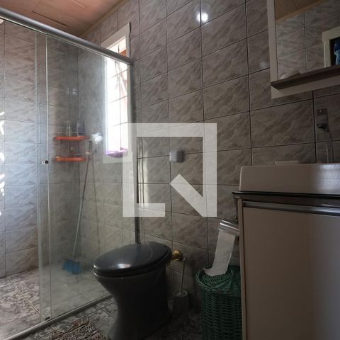 Casa à venda com 170m², 4 quartos e 2 vagasBanheiro da Suíte 2