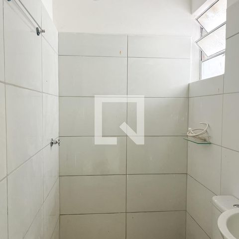 Studio à venda com 32m², 1 quarto e sem vaga Studio à venda com 32m², 1 quarto e sem vagaBanheiro