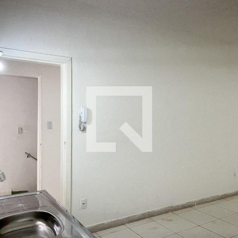 Studio à venda com 32m², 1 quarto e sem vaga Studio à venda com 32m², 1 quarto e sem vagaKitnet