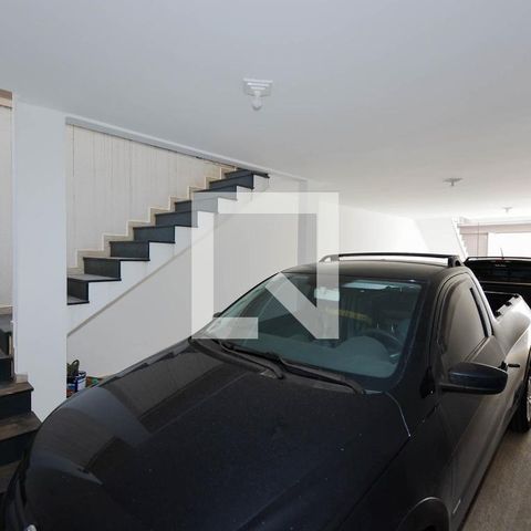 Apartamento à venda com 90m², 2 quartos e 1 vaga Apartamento à venda com 90m², 2 quartos e 1 vagaGaragem