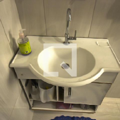 Casa à venda com 480m², 4 quartos e 2 vagas Casa à venda com 480m², 4 quartos e 2 vagasBanheiro 3
