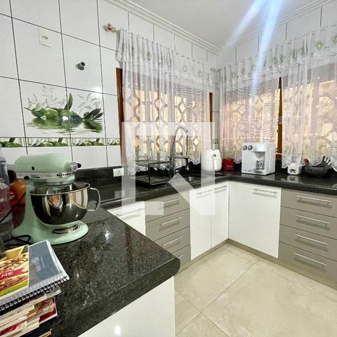 Casa à venda com 193m², 3 quartos e 3 vagasCozinha