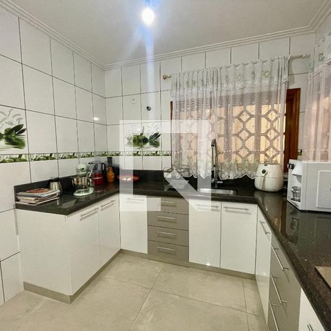 Casa à venda com 193m², 3 quartos e 3 vagasCozinha