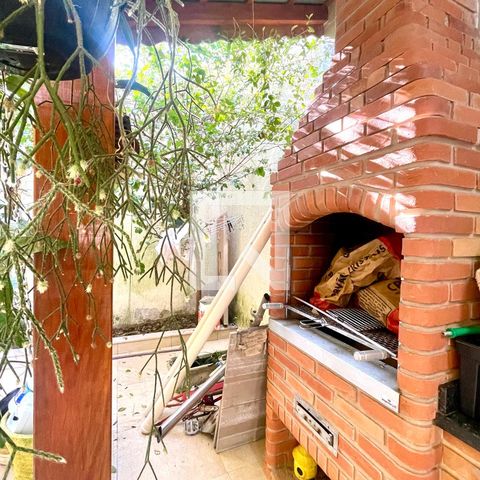 Casa à venda com 193m², 3 quartos e 3 vagasQuintal/Churrasqueira