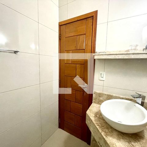 Casa à venda com 193m², 3 quartos e 3 vagasBanheiro Social