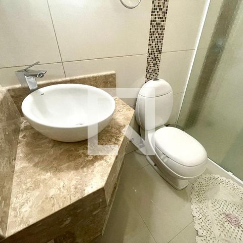 Casa à venda com 193m², 3 quartos e 3 vagasBanheiro Social