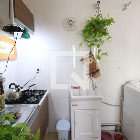 Apartamento à venda com 44m², 2 quartos e 1 vagaCozinha e Área de Serviço
