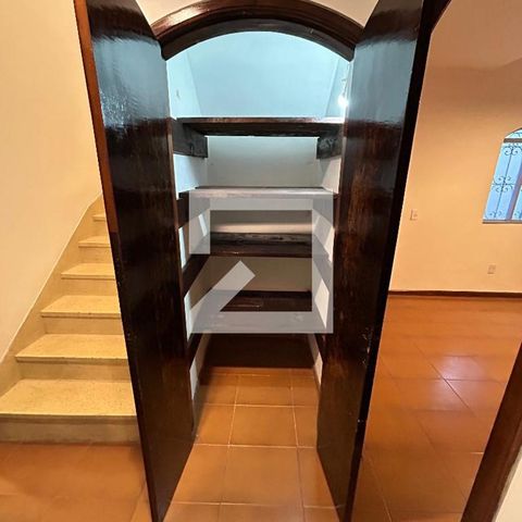 Casa para alugar com 200m², 5 quartos e 2 vagasDespensa